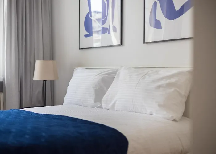 Riverside Comfort By Bookinghost *