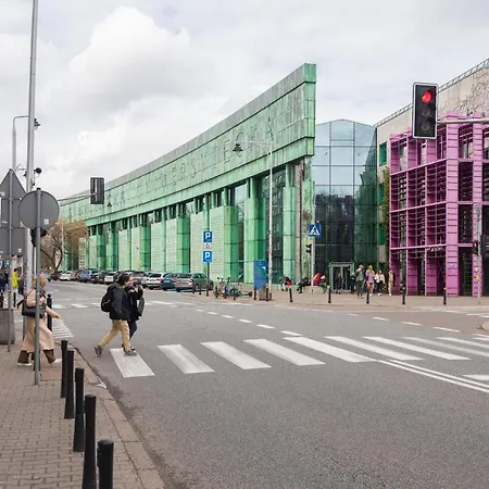 Riverside Comfort By Bookinghost