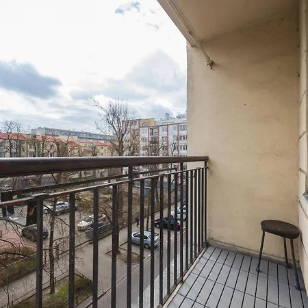 Riverside Comfort By Bookinghost * Varsovie