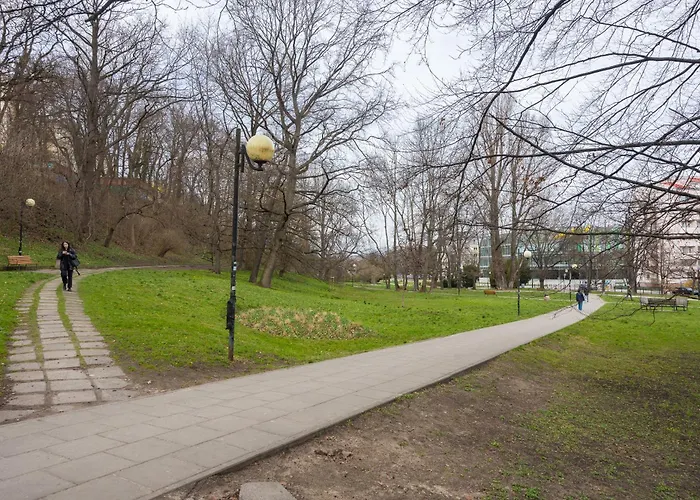 Riverside Comfort By Bookinghost *